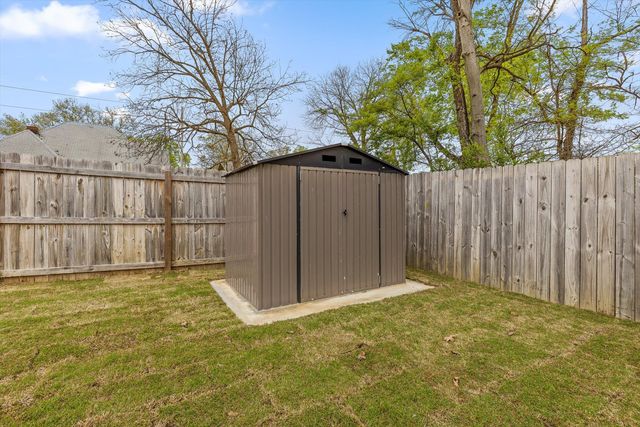 2011 E 12th Street, Chattanooga, TN 37404