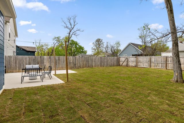 2011 E 12th Street, Chattanooga, TN 37404