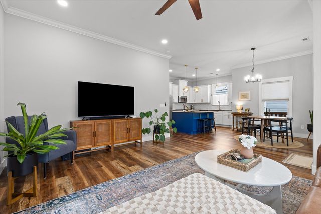 2011 E 12th Street, Chattanooga, TN 37404