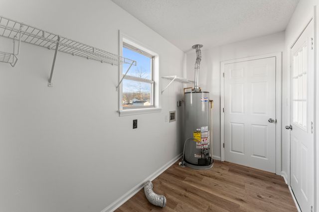 328 Deer Cir, Estill Springs, TN 37330