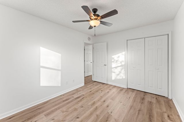 328 Deer Cir, Estill Springs, TN 37330