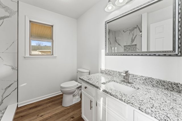 328 Deer Cir, Estill Springs, TN 37330