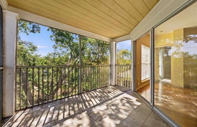 4107 CHATHAM OAK COURT 326, Tampa, FL 33624