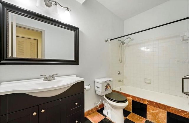 4107 CHATHAM OAK COURT 326, Tampa, FL 33624
