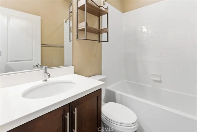 77 Adelfa Street, Rancho Mission Viejo, CA 92694
