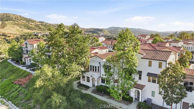 77 Adelfa Street, Rancho Mission Viejo, CA 92694