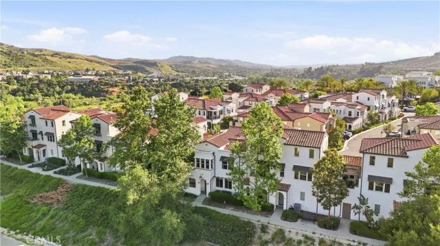 77 Adelfa Street, Rancho Mission Viejo, CA 92694