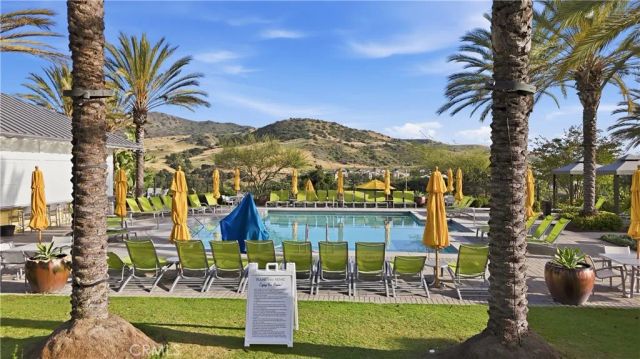 77 Adelfa Street, Rancho Mission Viejo, CA 92694