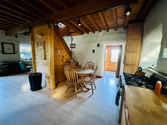 3834 Thomas Road, Miranda, CA 95553