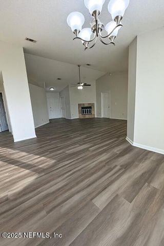 8536 CROSS TIMBERS Drive W, Jacksonville, FL 32244