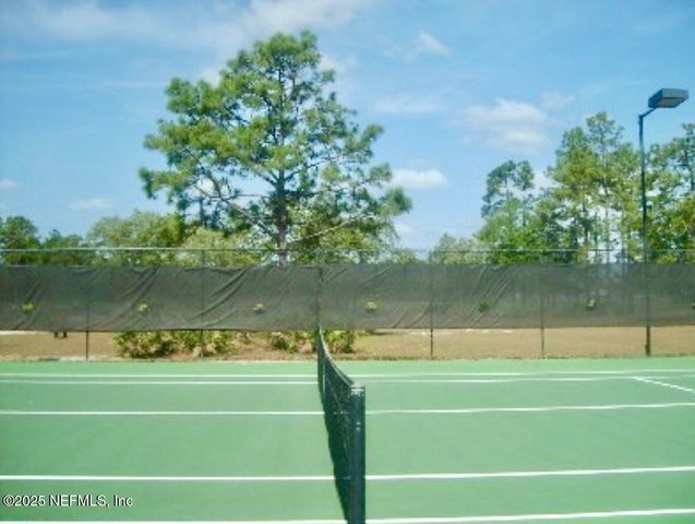 8536 CROSS TIMBERS Drive W, Jacksonville, FL 32244