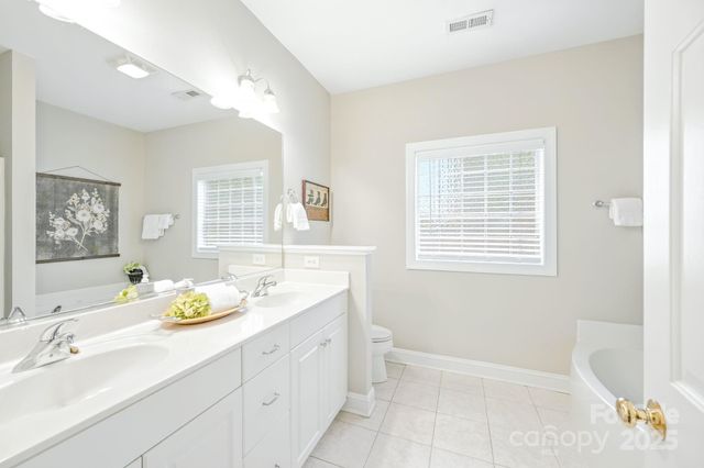 1045 Kensford Drive, Lewisville, NC 27023