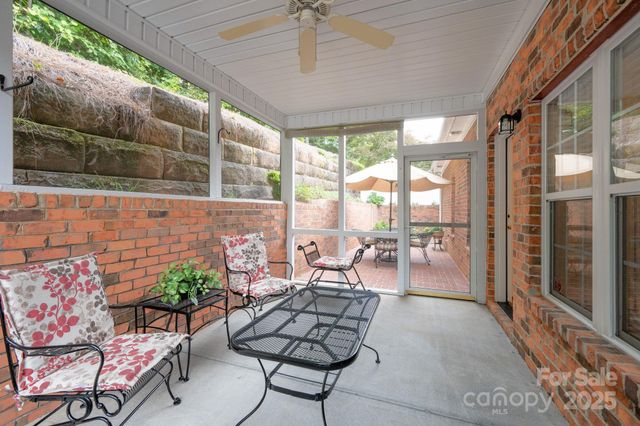 1045 Kensford Drive, Lewisville, NC 27023