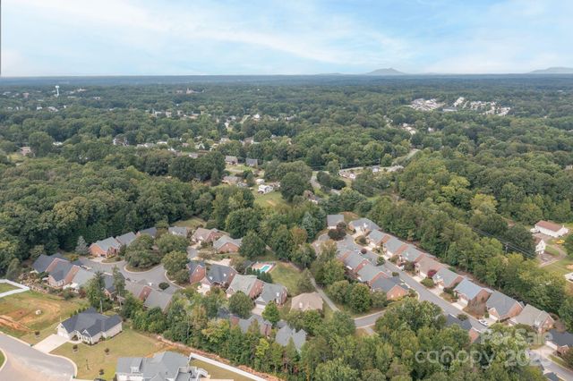 1045 Kensford Drive, Lewisville, NC 27023