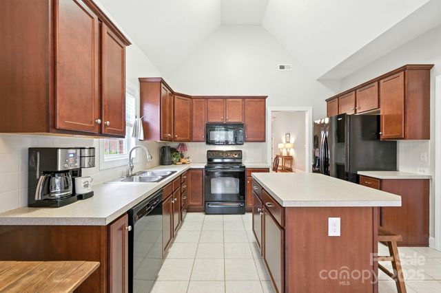 1045 Kensford Drive, Lewisville, NC 27023