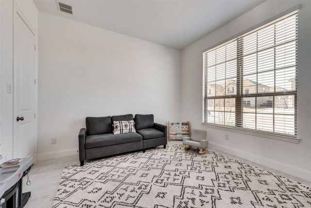 901 Gold Finch Lane, Forney, TX 75126