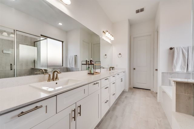 901 Gold Finch Lane, Forney, TX 75126