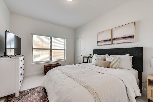 901 Gold Finch Lane, Forney, TX 75126