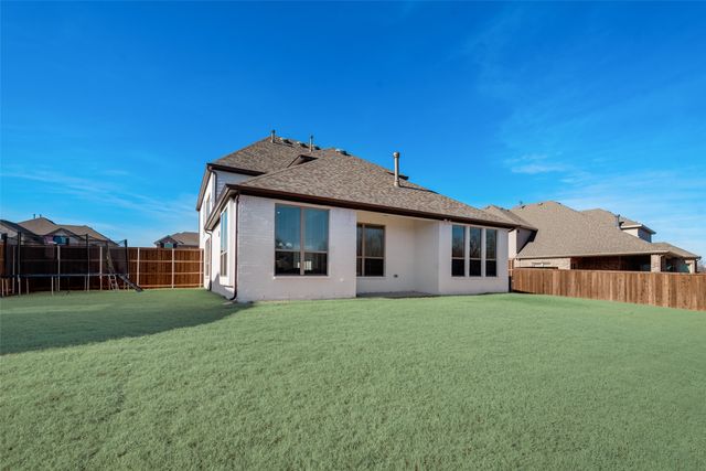 901 Gold Finch Lane, Forney, TX 75126