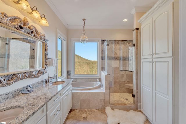 209 Craggy Rock Lane, Landrum, SC 29356