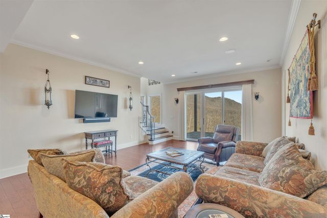 209 Craggy Rock Lane, Landrum, SC 29356