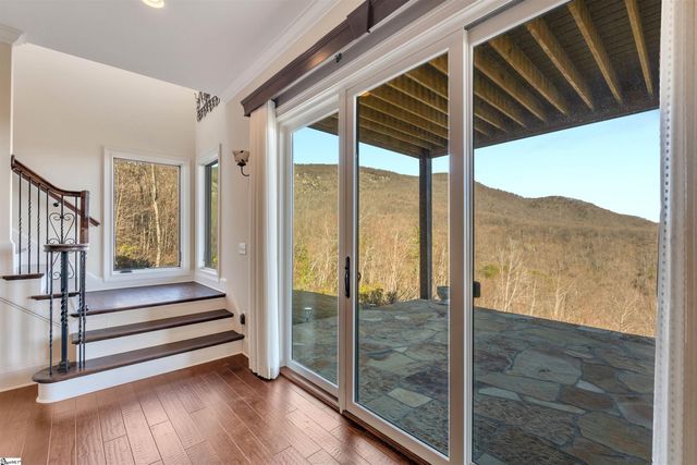 209 Craggy Rock Lane, Landrum, SC 29356