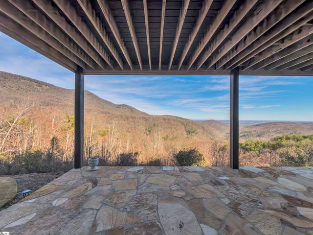 209 Craggy Rock Lane, Landrum, SC 29356