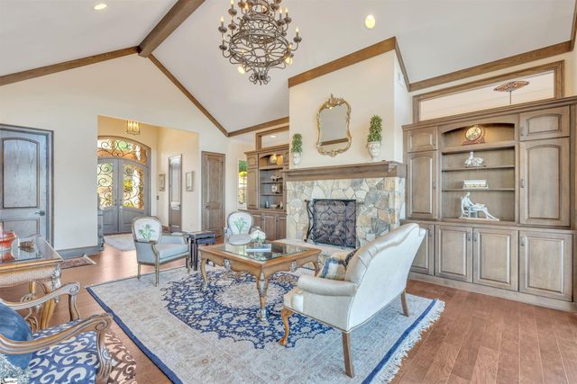 209 Craggy Rock Lane, Landrum, SC 29356