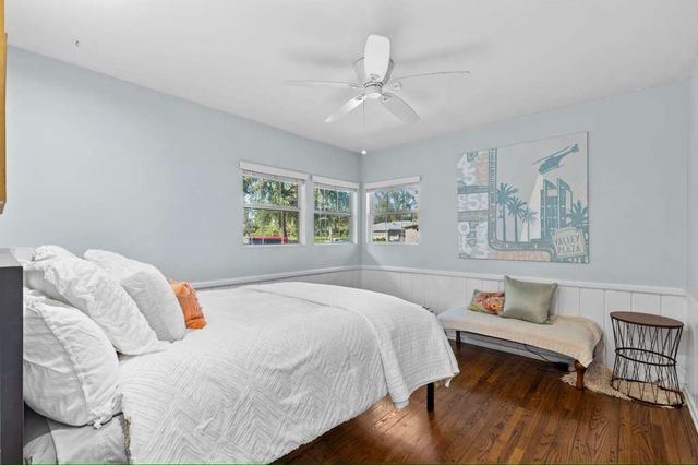 12246 Dehougne, North Hollywood, CA 91605