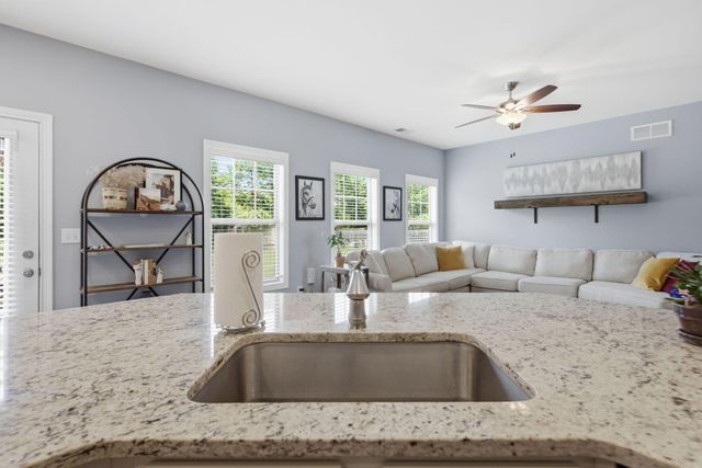 2717 Kearney Creek Lane, Lexington, KY 40511