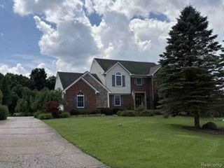 5029 Ashford Road, Clarkston, MI 48348