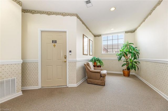 3710 Spanish Peak Drive 2D, High Point, NC 27265