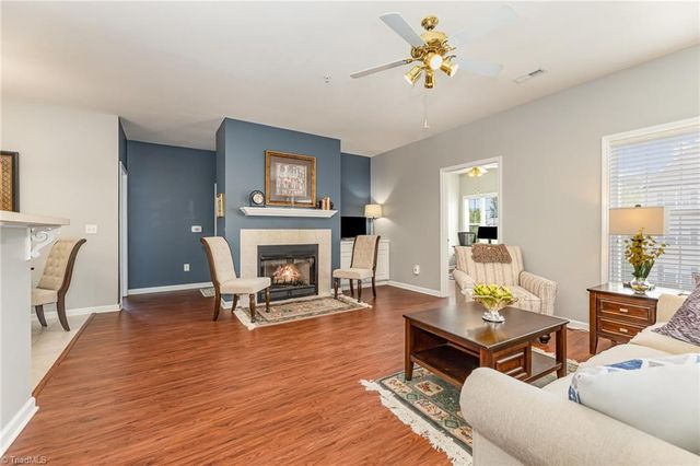 3710 Spanish Peak Drive 2D, High Point, NC 27265