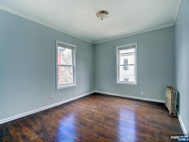 49-51 Parkview Terrace, Newark, NJ 07112