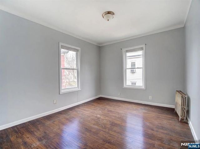 49-51 Parkview Terrace, Newark, NJ 07112