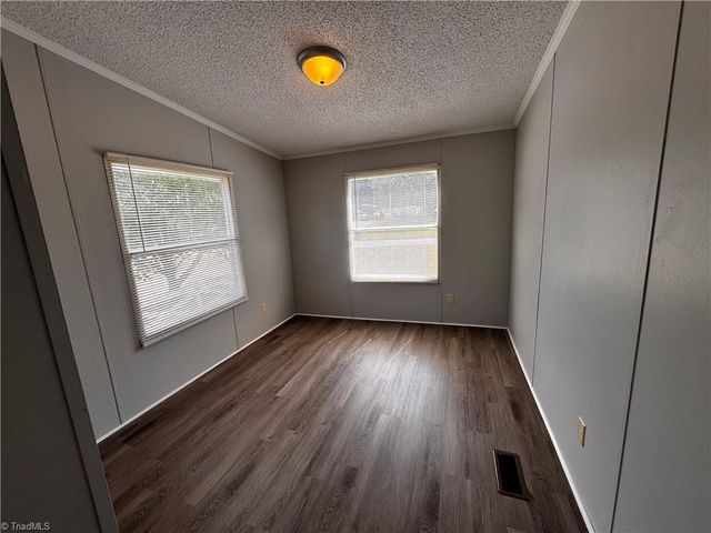 108 Clarmont Drive, King, NC 27021