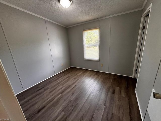 108 Clarmont Drive, King, NC 27021