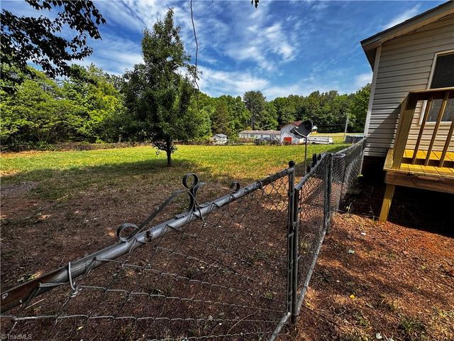 108 Clarmont Drive, King, NC 27021