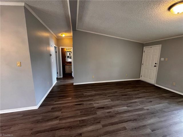 108 Clarmont Drive, King, NC 27021