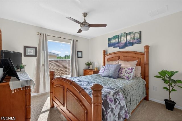 10284 Crepe Jasmine LN, Fort Myers, FL 33913