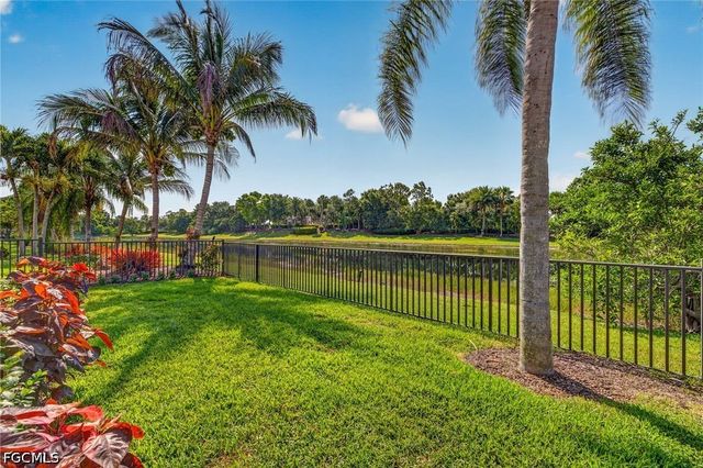 10284 Crepe Jasmine LN, Fort Myers, FL 33913