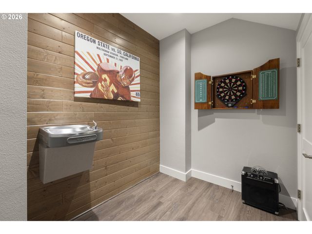 2100 SATTER St, West Linn, OR 97068