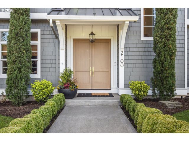 2100 SATTER St, West Linn, OR 97068