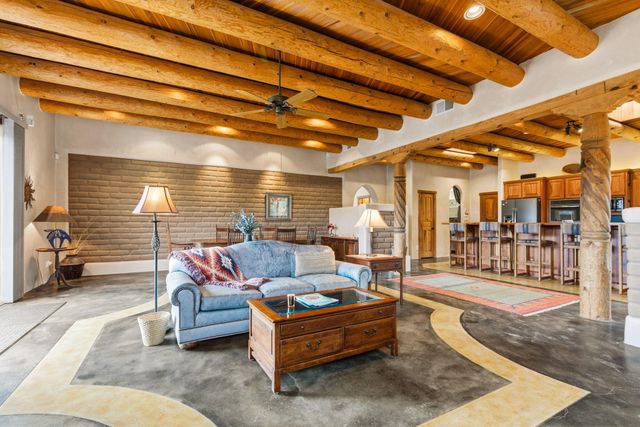 10 Calle Final, Placitas, NM 87043