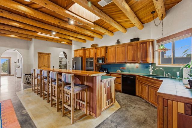 10 Calle Final, Placitas, NM 87043