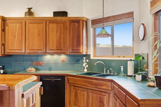 10 Calle Final, Placitas, NM 87043