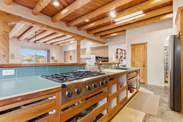10 Calle Final, Placitas, NM 87043