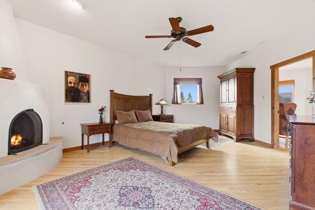 10 Calle Final, Placitas, NM 87043