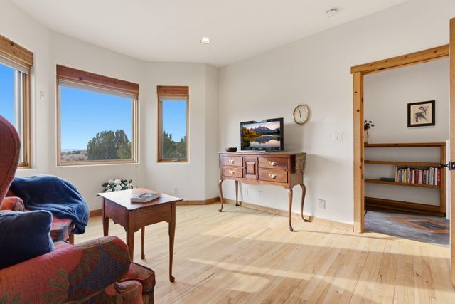 10 Calle Final, Placitas, NM 87043