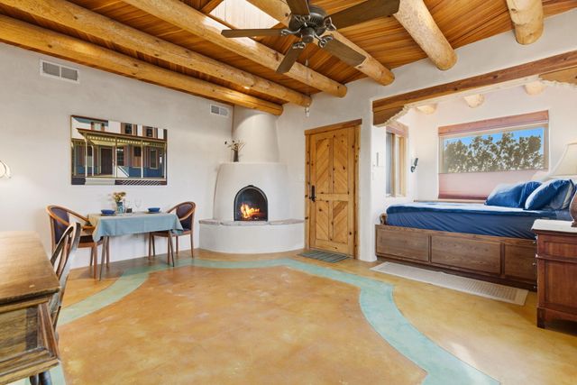 10 Calle Final, Placitas, NM 87043
